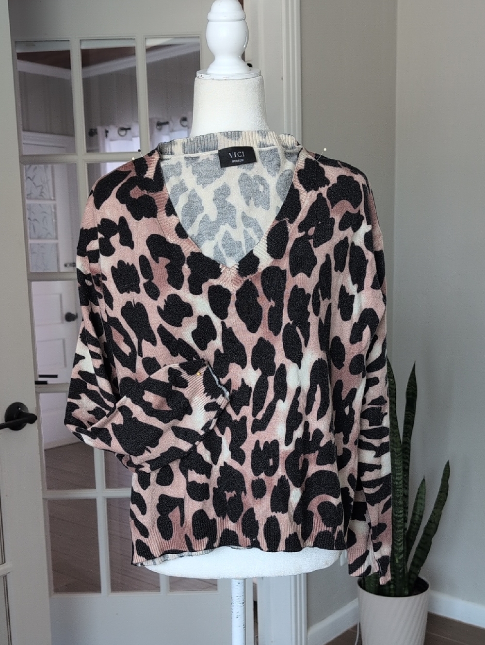VICI Leopard-Print V-Neck Sweater Medium
